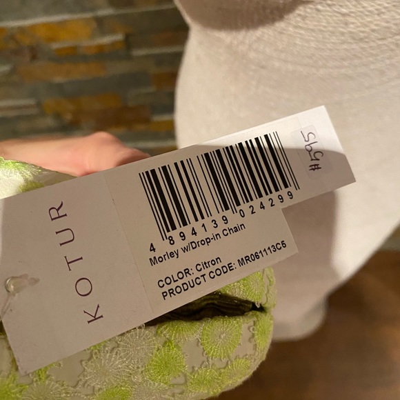 Kotur Citron Lace Clutch NWT - Picture 4 of 8